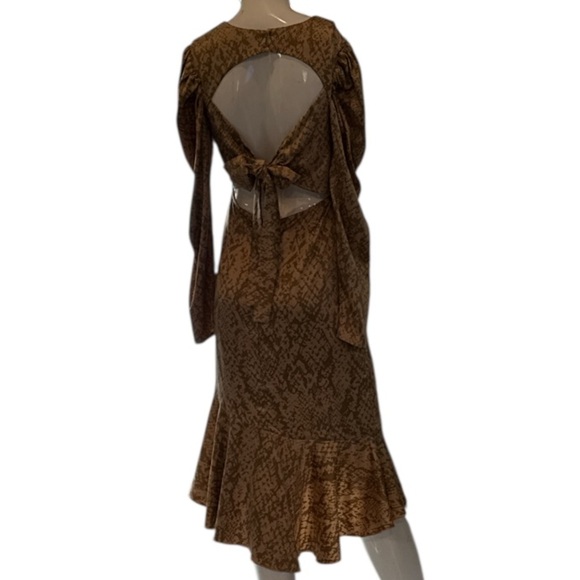 Forever 21 Tan Snake Satin Open Back Ruffled Hi-Low Hem Midi Dress Size S - Picture 9 of 15